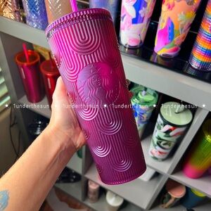 Starbucks 🩷✨🩵 2024 MAGENTA Siren Shell Shimmer Mermaid Scale Tumbler 24oz 🩵